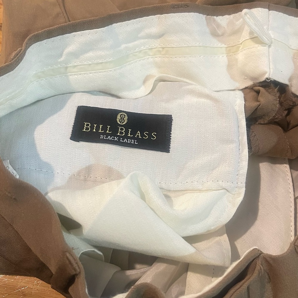 BILL BLASS